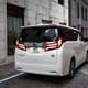 Illustration for article titled The Toyota Alphard Is the Opulent Luxury Minivan the Rest of the World Needs